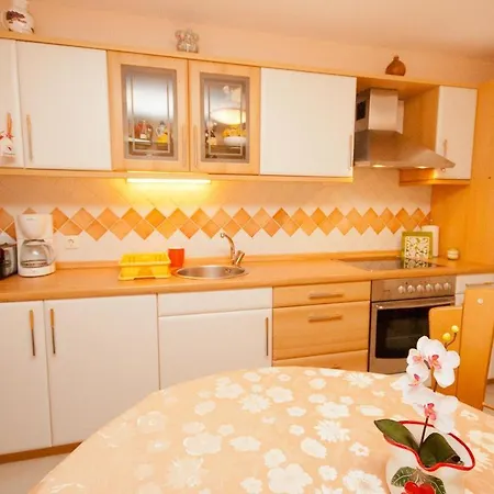 And With Parking Space Baska, Krk - 19424 Affittacamere 3*