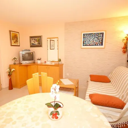 And With Parking Space Baska, Krk - 19424 3* Baška