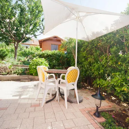 And With Parking Space Baska, Krk - 19424 Vendégház 3*