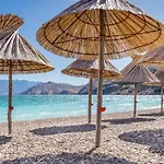 And With Parking Space Baska, Krk - 19424 Guest house 3*