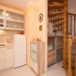Guest house And With Parking Space Baska, Krk - 19424 Baska (Krk)
