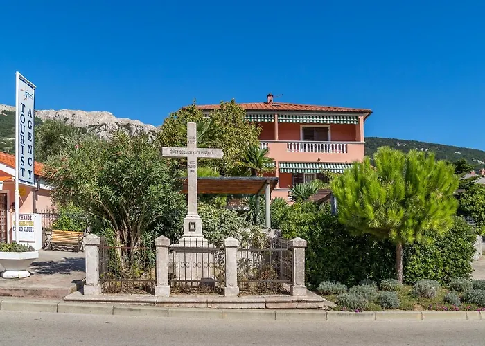 And With Parking Space Baska, Krk - 19424 3*